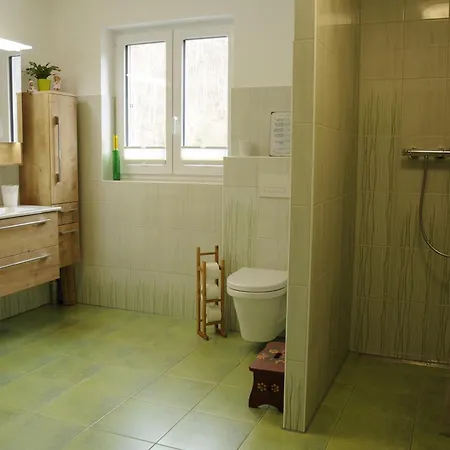 Stille Paradies 아파트 레데닛젠